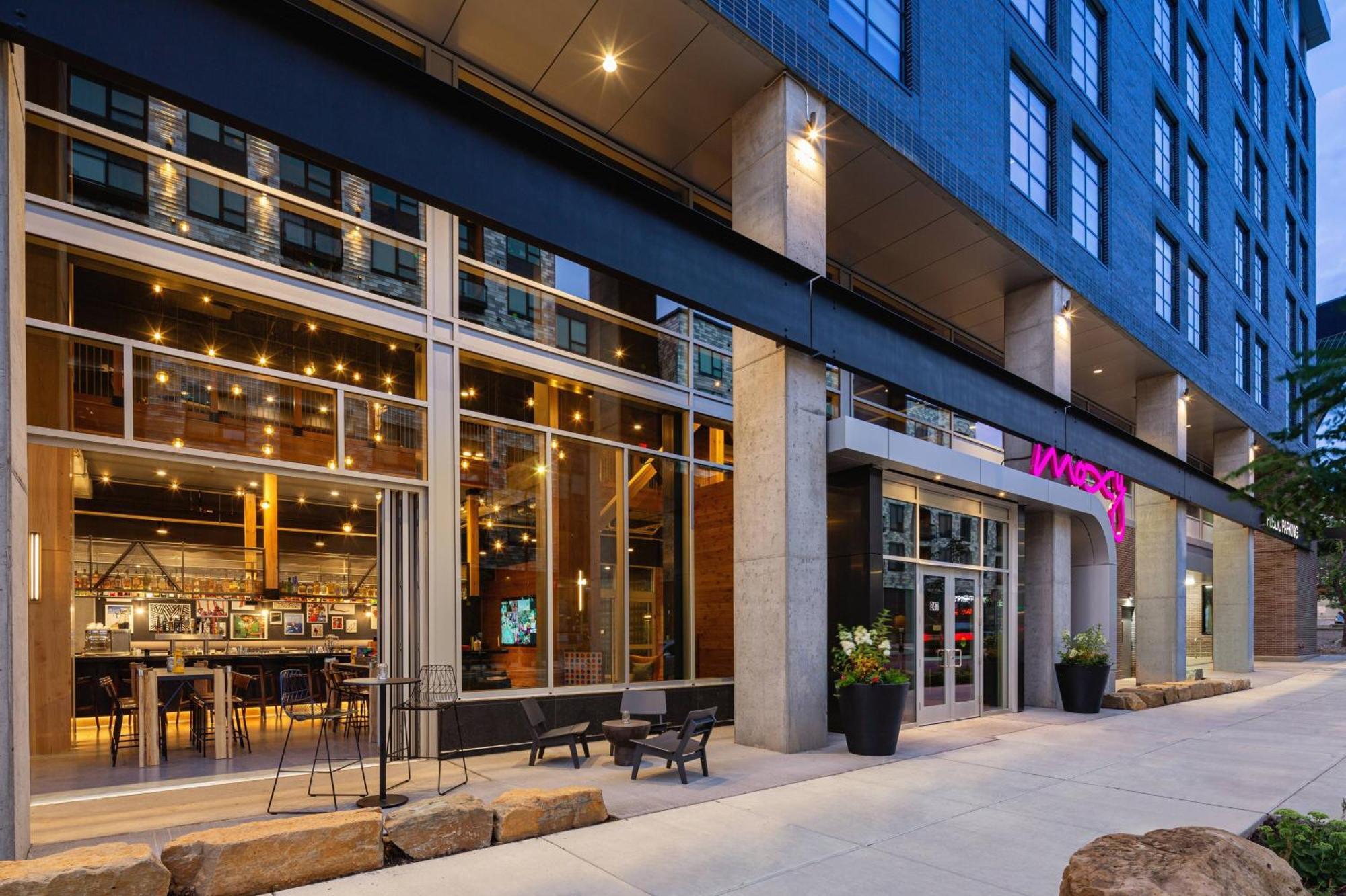 Moxy Minneapolis Downtown Exterior foto